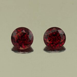 Rhodolite round pair 7.0mm 3.29cts N rh695