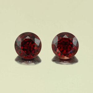 Rhodolite round pair 7.5mm 4.34cts N rh702