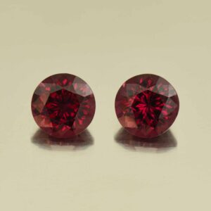 Rhodolite round pair 7.5mm 4.76cts N rh187