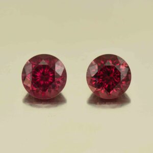 Rhodolite round pair 8.5mm 5.99cts N rh189 scaled 1
