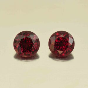 Rhodolite round pair 9.2mm 7.35cts N rh194 scaled 1