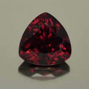 Rhodolite trill 12.1mm 7.53cts N rh278