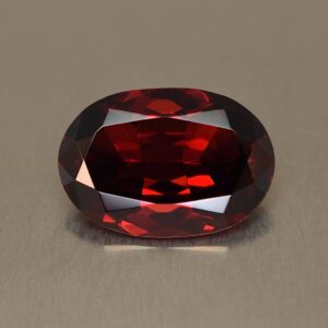 Rodolite oval 15.4x10.7mm 7.64cts rh255