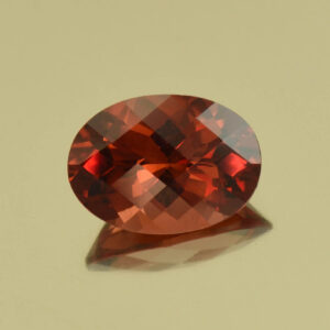 RoseMalayaGarnet ch oval 10.2x7.3mm 2.75cts N rm347