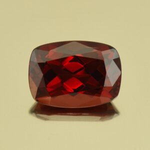 RoseMalayaGarnet cush 10.9x7.8mm 3.95cts N rm356