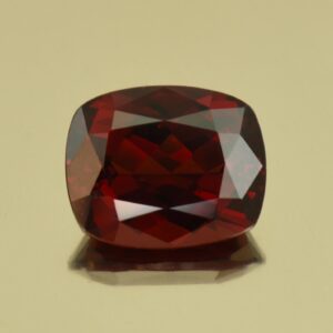RoseMalayaGarnet cush 10.9x9.0mm 4.94cts N rm357
