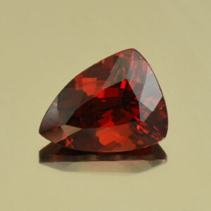 RoseMalayaGarnet drop trill 12.9x10.0mm 5.46cts N rm362