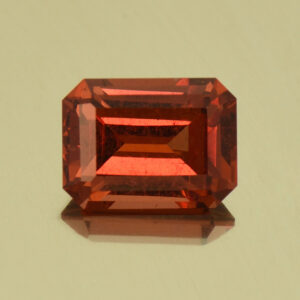 RoseMalayaGarnet eme cut 8.1x6.0mm 2.13cts N rm364
