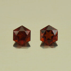 RoseMalayaGarnet hexagon pair 4.5mm 1.10cts N rm271 SOLD
