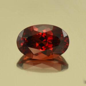 RoseMalayaGarnet oval 12.1x8.1mm 4.71cts N rm374