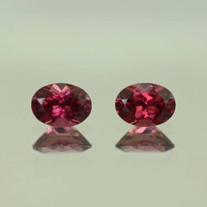 RoseMalayaGarnet oval pair 7.5x5.5mm 2.33cts N rm446 scaled 1