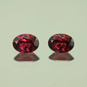 RoseMalayaGarnet oval pair 7.6x5.6mm 2.16cts N rm450 scaled 1