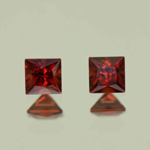 RoseMalayaGarnet princess pair 4.4mm 1.21cts N rm455