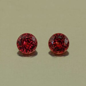 RoseMalayaGarnet round pair 5.0mm 1.21cts N rm438
