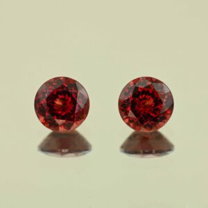 RoseMalayaGarnet round pair 7.5mm 4.19cts N rm442 scaled 1