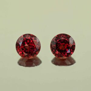 RoseMalayaGarnet round pair 9.1mm 6.56cts N rm470 scaled 1