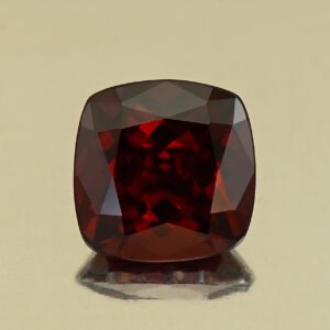 RoseMalayaGarnet sq cush 10.8x10.8x7.2mm 6.91cts N rm482