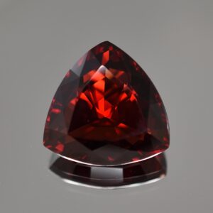RoseMalaya trillion 21.4mm 34.99cts rm106