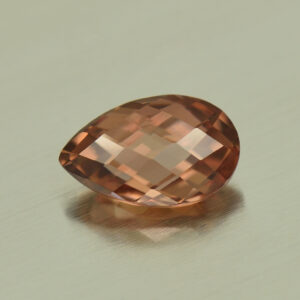 RoseZircon brio 7.9x5.0mm 1.37cts H zn5197
