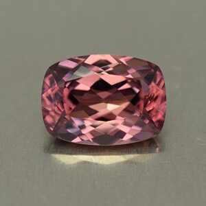 RoseZircon cush 7.5x5.5mm 1.53cts zn2498