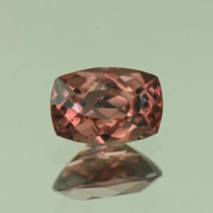 RoseZircon cush 8.6x5.8mm 2.36cts H zn3138