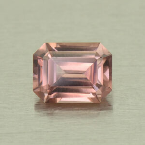 RoseZircon eme cut 5.9x4.6mm 1.04cts H zn5488