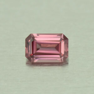 RoseZircon eme cut 8.2x5.5m 2.07cts H zn5099