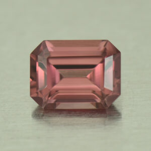RoseZircon eme cut 8.5x6.5mm 2.77cts H zn5131
