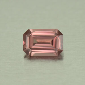 RoseZircon eme cut 8.6x5.8mm 2.26cts H zn5101 SOLD