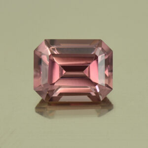 RoseZircon eme cut 9.5x7.5mm 4.39cts H zn5150 SOLD