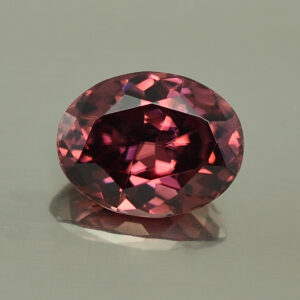 RoseZircon oval 15.0x11.8x7.8mm 13.24cts H zn196