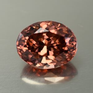 RoseZircon oval 15.9x12.5mm 18.75cts zn943