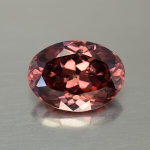 RoseZircon oval 20.4x15.0mm 28.66cts zn935