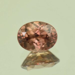 RoseZircon oval 9.0x6.9mm 2.77cts H zn6906