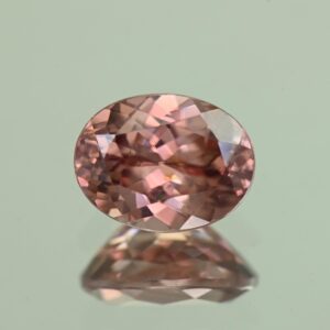 RoseZircon oval 9.1x6.9mm 2.94cts H zn7245