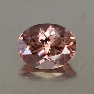 RoseZircon oval 9.1x7.1mm 2.91cts zn2454