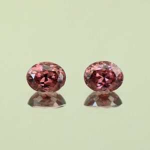 RoseZircon oval pair 10.0x8.0mm 8.87cts H zn3069