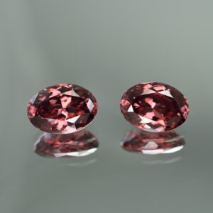RoseZircon oval pair 14.9x10.3mm 23.37cts zn199