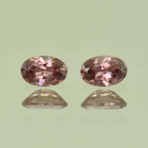 RoseZircon oval pair 6.0x4.0mm 1.25cts H zn6913