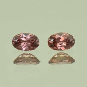 RoseZircon oval pair 6.0x4.0mm 1.27cts H zn6915