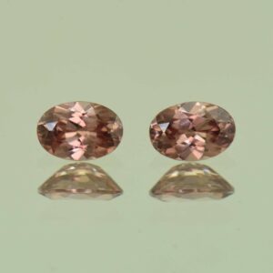 RoseZircon oval pair 6.5x4.5mm 1.64cts H zn6918