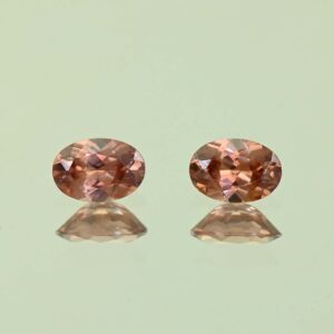 RoseZircon oval pair 6.5x4.5mm 1.69cts H zn3056