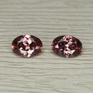 RoseZircon oval pair 7.0x5.0mm 2.39cts zn1716