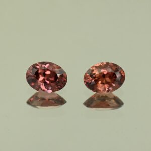 RoseZircon oval pair 7.5x5.5mm 2.68cts H zn3058