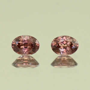 RoseZircon oval pair 7.5x5.5mm 2.91cts H zn7863