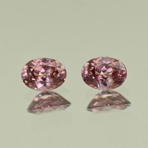 RoseZircon oval pair 7.5x5.5mm 2.95cts H zn7865