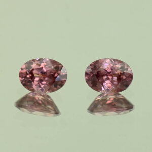 RoseZircon oval pair 7.5x5.5mm 3.02cts H zn7866