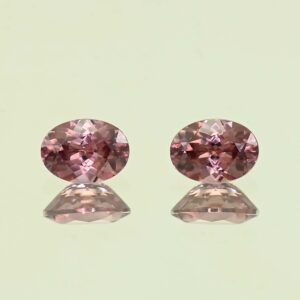 RoseZircon oval pair 7.5x5.5mm 3.04cts H zn7867