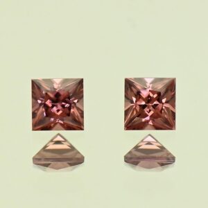 RoseZircon princess pair 4.0mm 1.11cts H zn7871