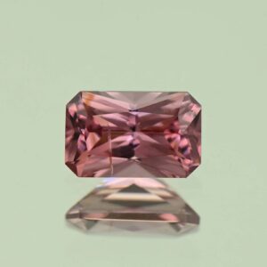 RoseZircon rad 7.9x5.0mm 1.75cts H zn7272